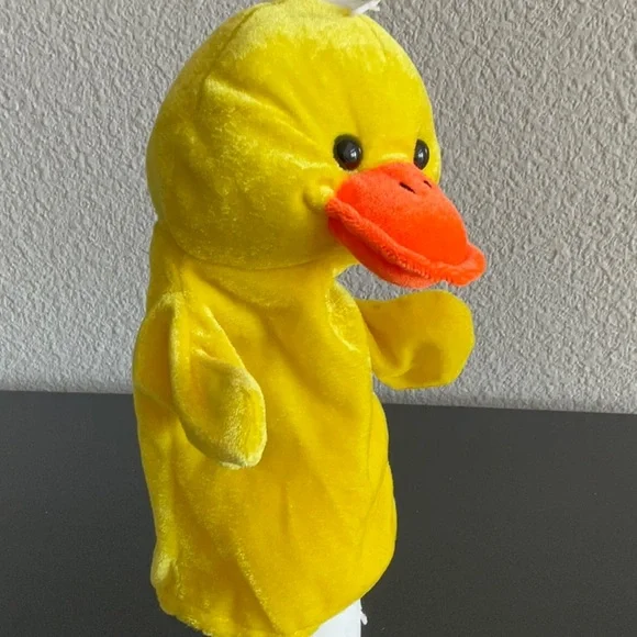 🫶🏼New Duck Animal Hand Puppet. Perfect for Boy or Girl - Picture 5 of 7